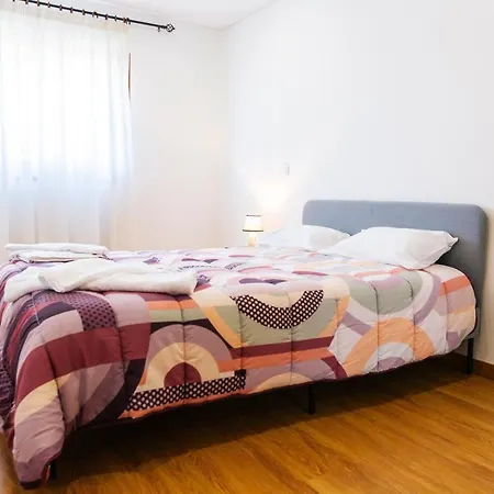 3 Bedrooms House With Balcony At Bustelo Дом отдыха
