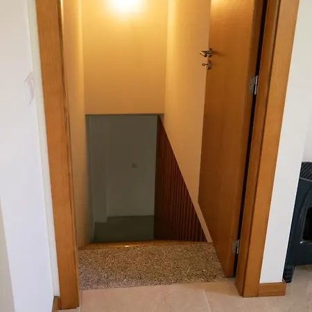 3 Bedrooms House With Balcony At Bustelo * Рибейра-ди-Пена